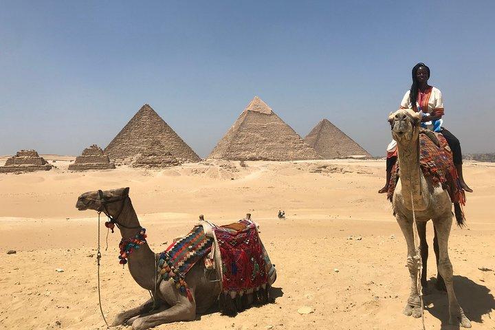 Sightseeingdagstur till pyramiderna, egyptiska museet och basaren
