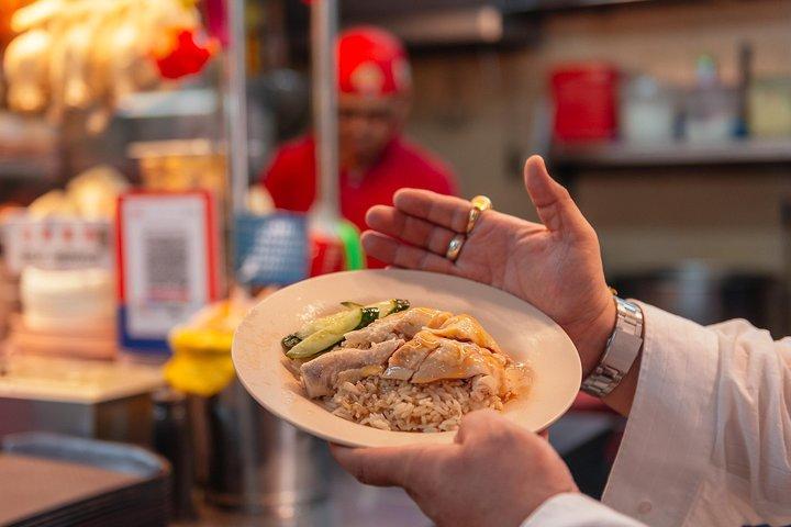 シンガポールの味わい：ホーカー センターのプライベート カスタマイズ フード ツアー