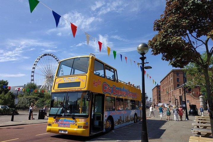 Liverpool: River Cruise & Sightseeing Bus Tour