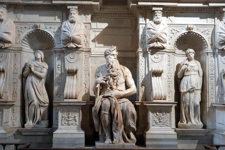 Rome: Between Holy Doors Small Group Walking Tour