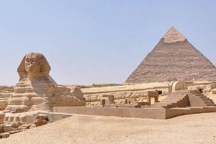 Tour panoramico di mezza giornata al Cairo alle Piramidi di Giza e Sfinge