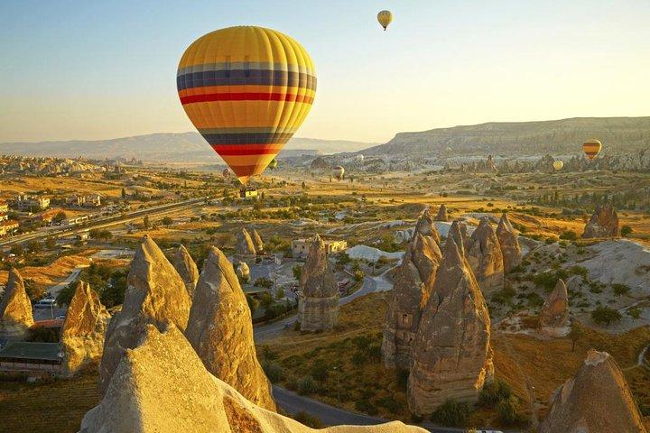 4 Days Turkey Package Tour - Cappadocia Ephesus and Pamukkale