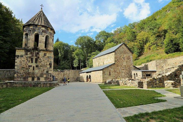 Vardzia Tour