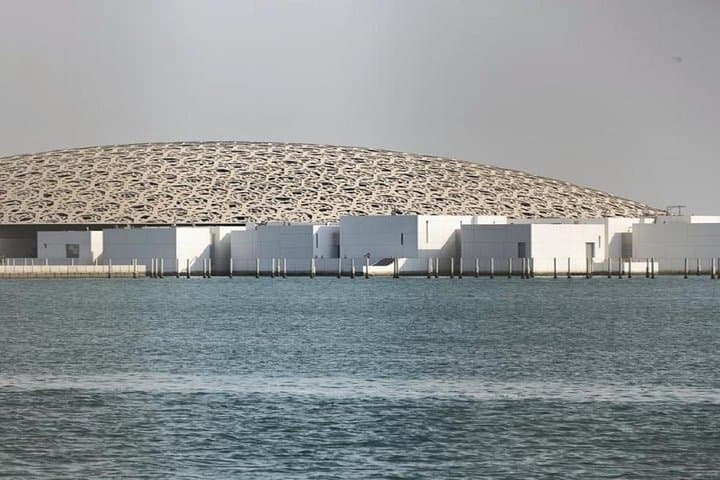 Abu Dhabi City Tour with Louvre Museum Entry Ticket