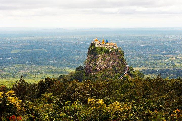 Private Day Adventure Trip naar Mt. Popa uit Bagan