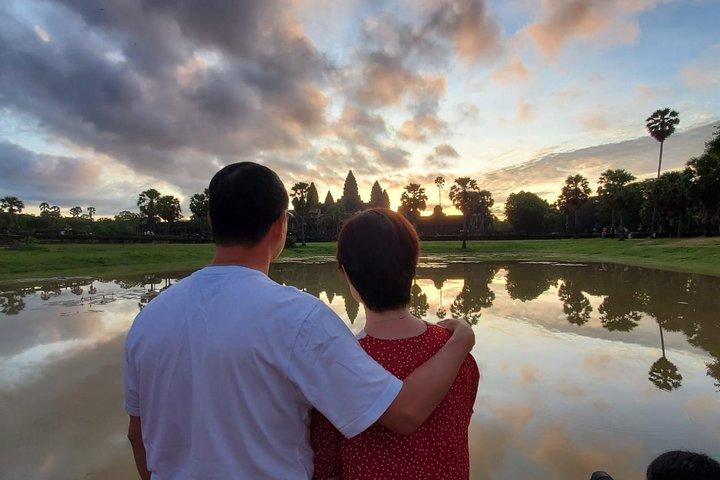 2-Day Private tour: Discover Angkor temples with sunrise