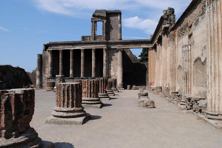 Pompeii - Private Historic Walking Tour