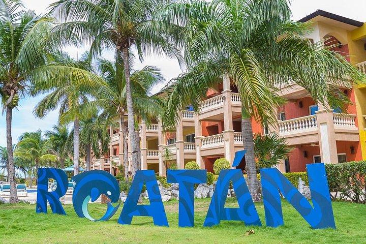 Roatan Infinity Bay Private Beach Resort Tagespass