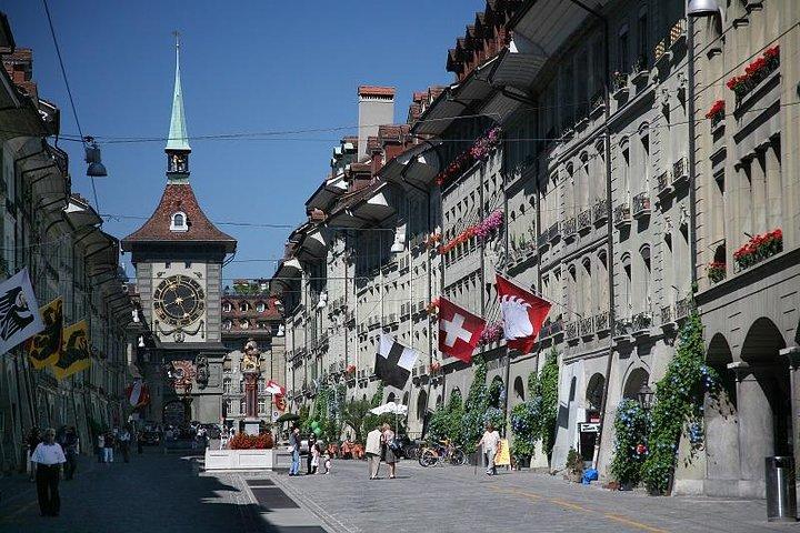 ベルン市内観光：スイス首都プライベートウォーキング半日ツアー