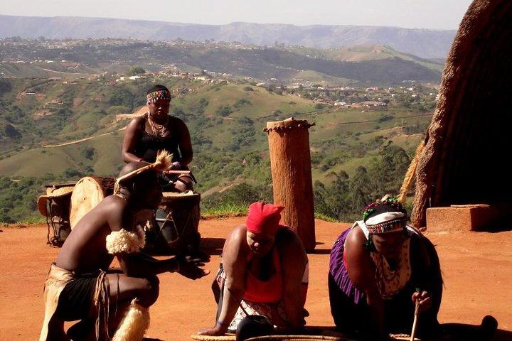 Zulu Cultural Experience - Tour zum Dorf iSithumba und PheZulu