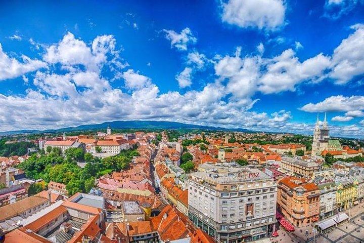 Transfer - excursão de Zagreb (aeroporto) para Split via Lagos de Plitvice