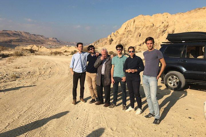 GoKEDEM Private Negev & Ramon Crater Adventure da Tel Aviv con festa beduina