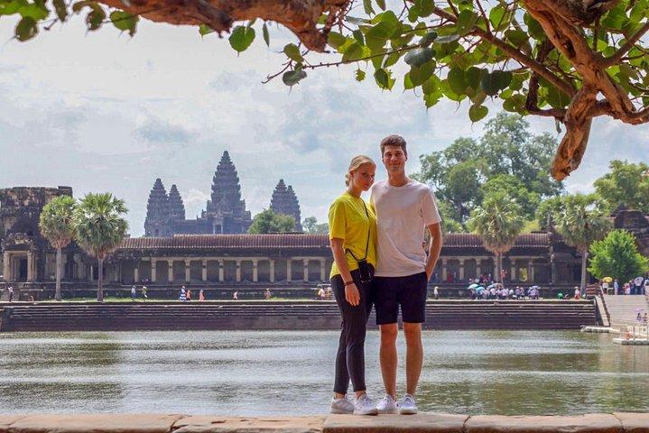 Lille gruppe: Angkor Wat-tur med solnedgang