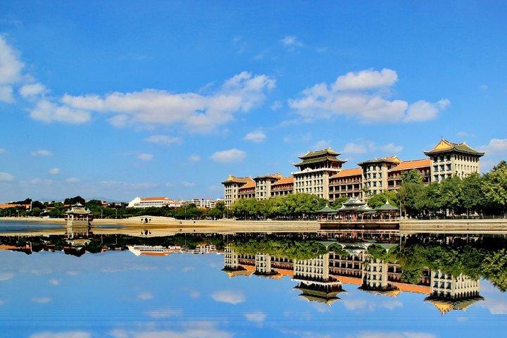 Excursão privada de meio dia à mais famosa vila cênica da escola Jimei em Xiamen
