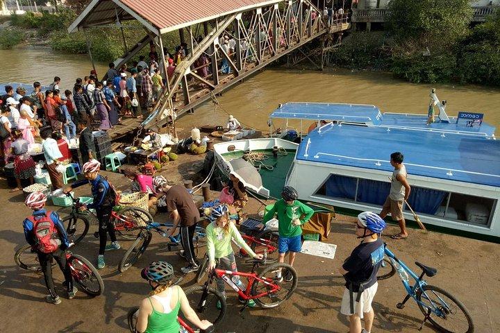 ダラーへのプライベートデイアドベンチャーツアー