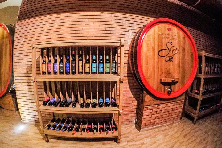 Weinprobe in Aserbaidschan (Savalan ASPI)