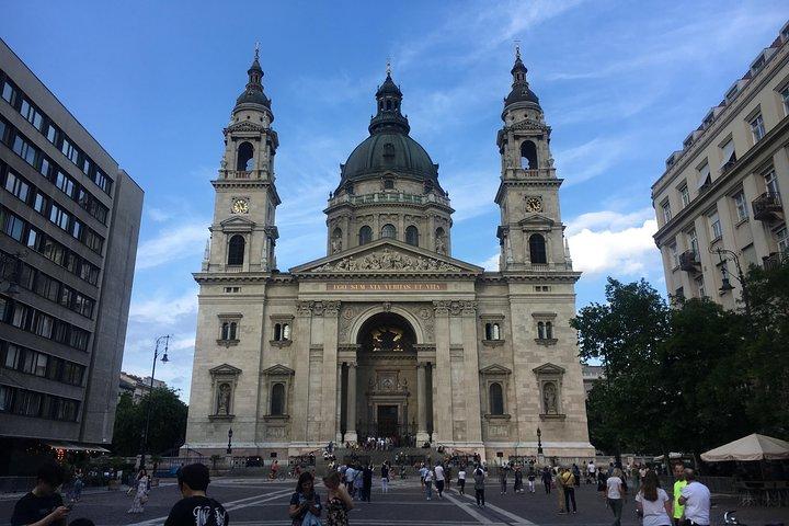 Halbtägige Stadtrundfahrt durch Budapest mit dem Auto/Minivan