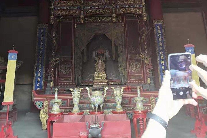 Confucius-tempeldagtour in Qufu start vanuit Qufu bullet train station of stad