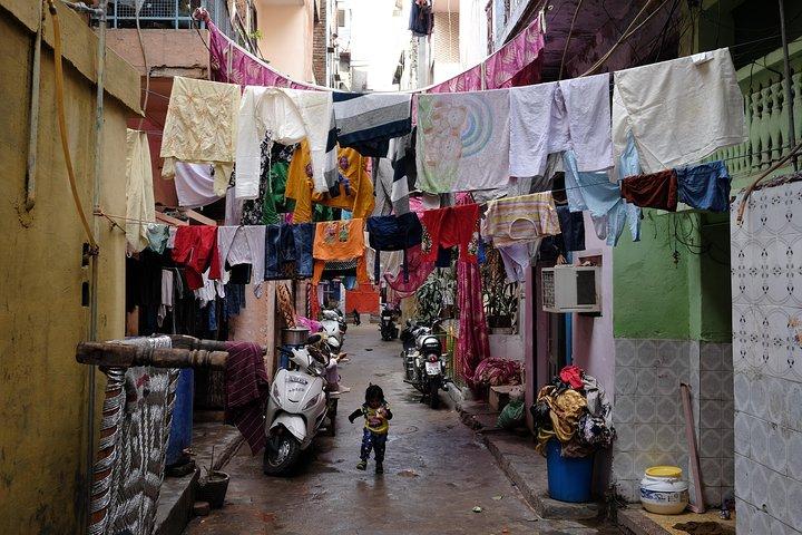 Apreciadores de Comida Atravessam Old Delhi
