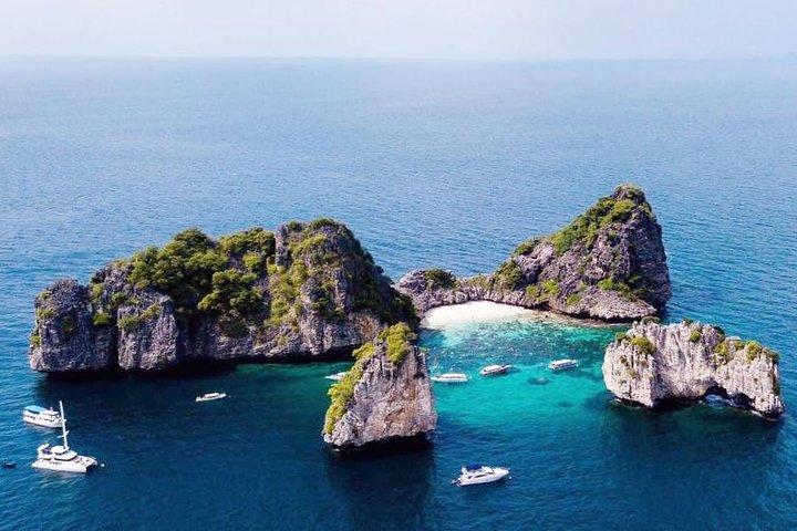 Une journée complète aux îles Haa et Rok au départ de Koh Lanta (en bateau rapide)