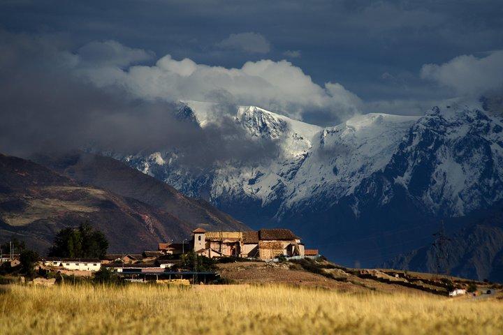 Private Sacred Valley & Machu Picchu with Vistadome Train