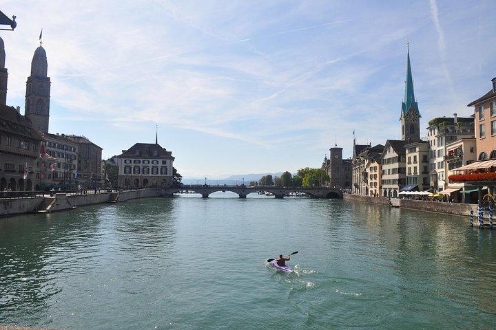 チューリッヒの古典：旧市街、歴史＆象徴的なランドマーク