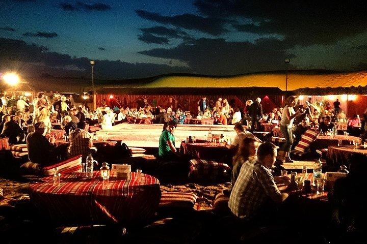 Abendessen in der Wüste