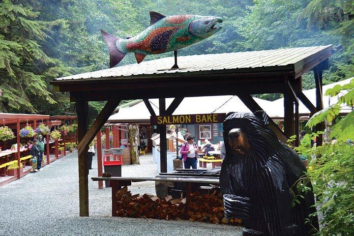 O melhor de Juneau: Glaciar Mendenhall, observação de baleias e cozimento de salmão