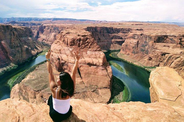 Antelope Canyon & Horseshoe Bend from Vegas, Lunch, Free WiFi