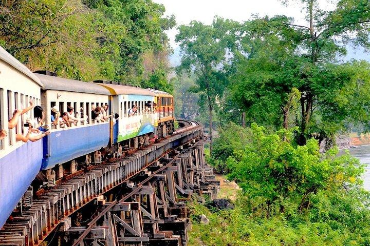River Kwai Tagestour von Bangkok : Geschichte, Landschaft & Kultur