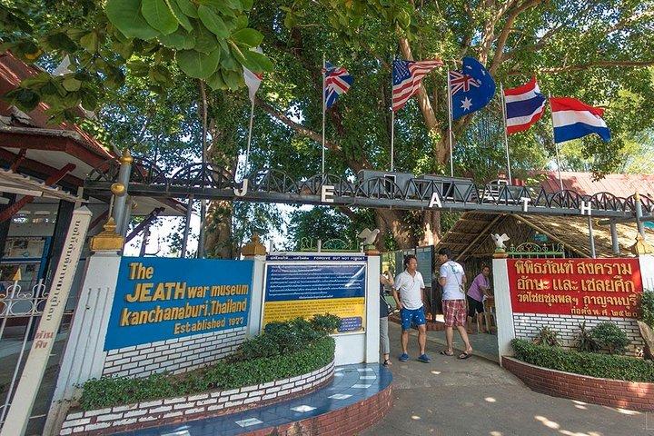 River Kwai Tagestour von Bangkok : Geschichte, Landschaft & Kultur