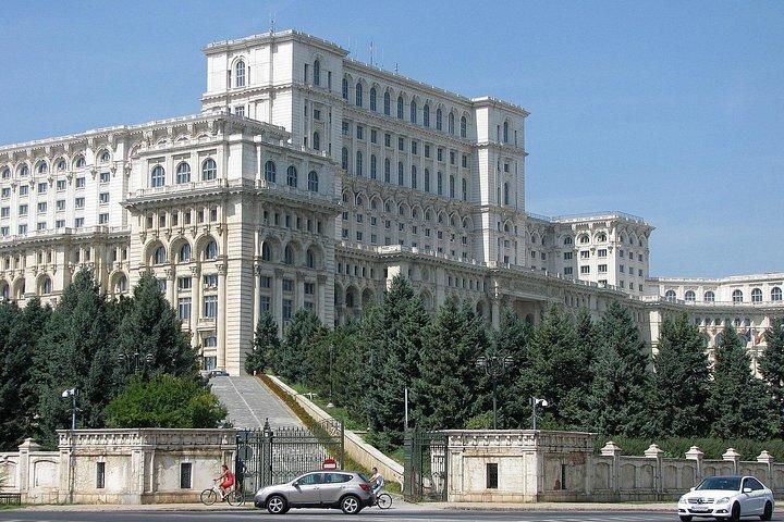 Visite historique privée à pied dans la vieille ville de Bucarest