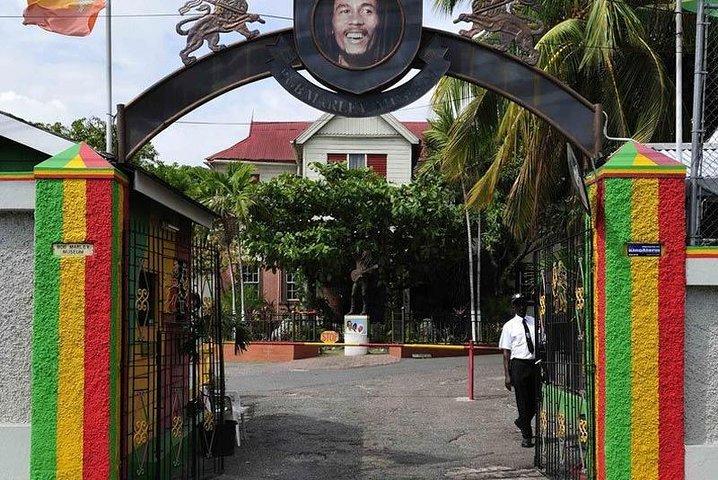 Ocho Rios nach Kingston Sightseeing Tagesausflug