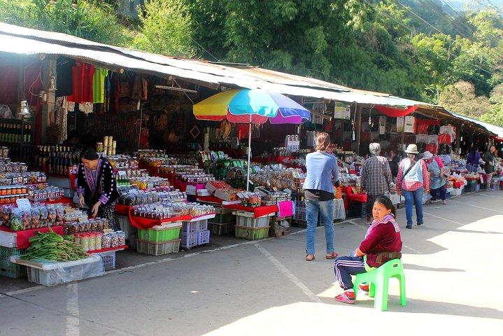 Doi Inthanon, Waterfall + Royal Project de Chiang Mai com almoço