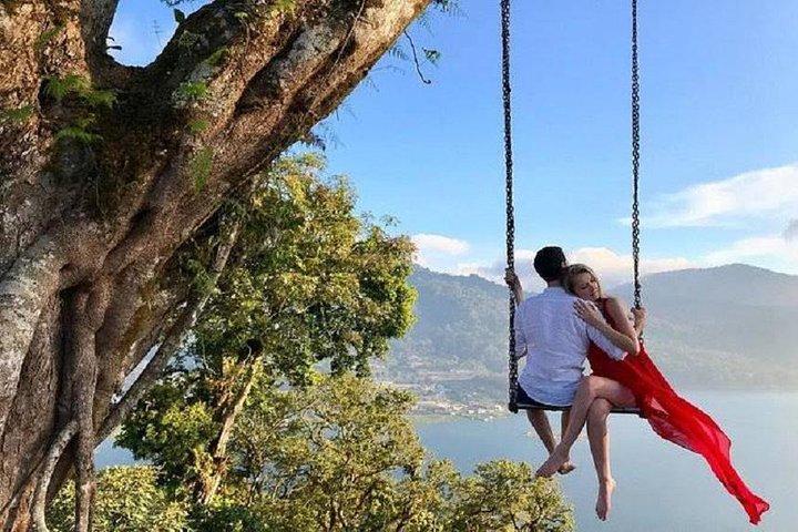 Bali Tour en coche privado con conductor de habla Inglés