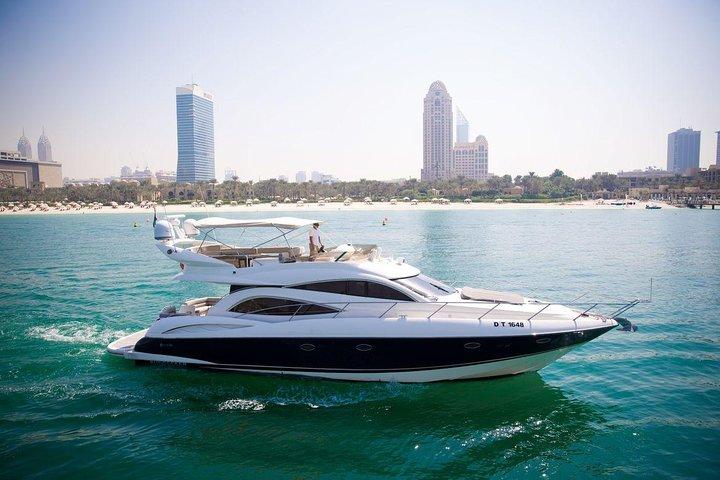 Fishing Yatch Tour op Marina Private Basis