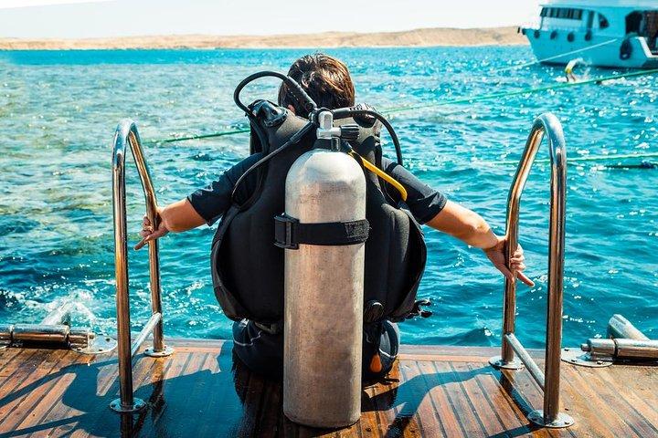 Sinbad Submarine Under The Red Sea