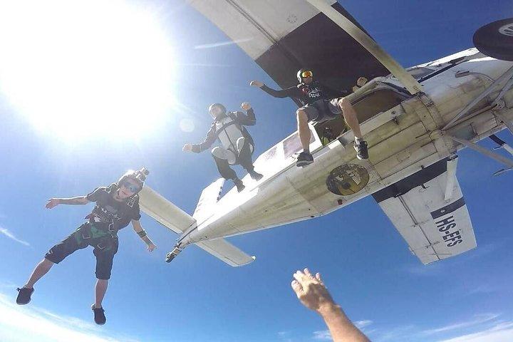 Drop Zone: Thai Sky Adventures Pattaya met Return Transfer