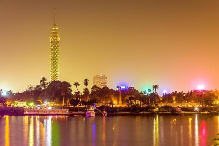 Tour privado nocturno guiado de El Cairo