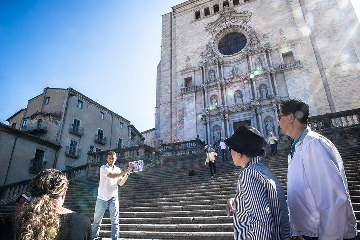 バルセロナ発 : 「 Game Of Thrones」ジローナ小グループツアー