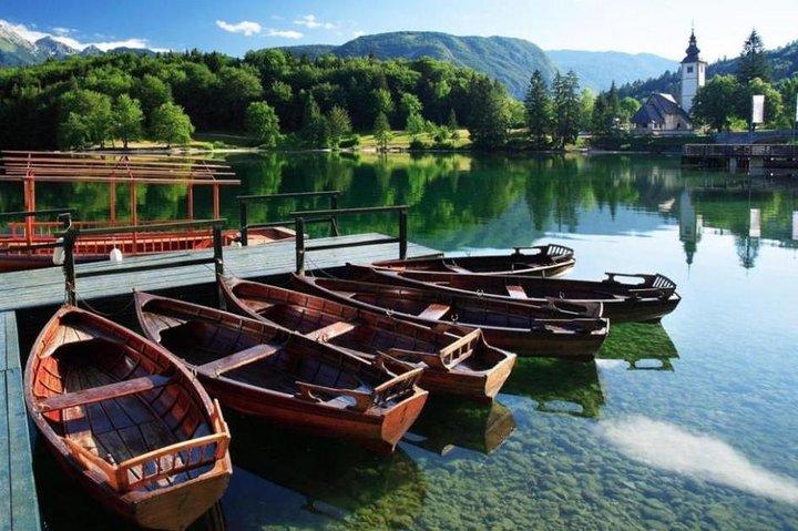 Lake Bled & Lake Bohinj – Natur, vyer och dolda pärlor dagstur.