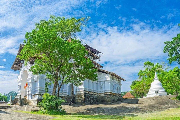 Kandy Three Temples Tour
