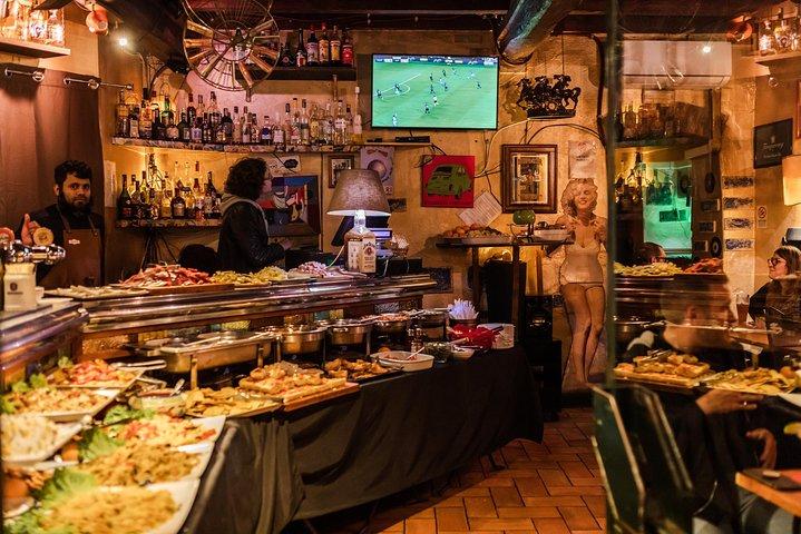Aperitief op de Navigli van Milaan met een local: privé en persoonlijk