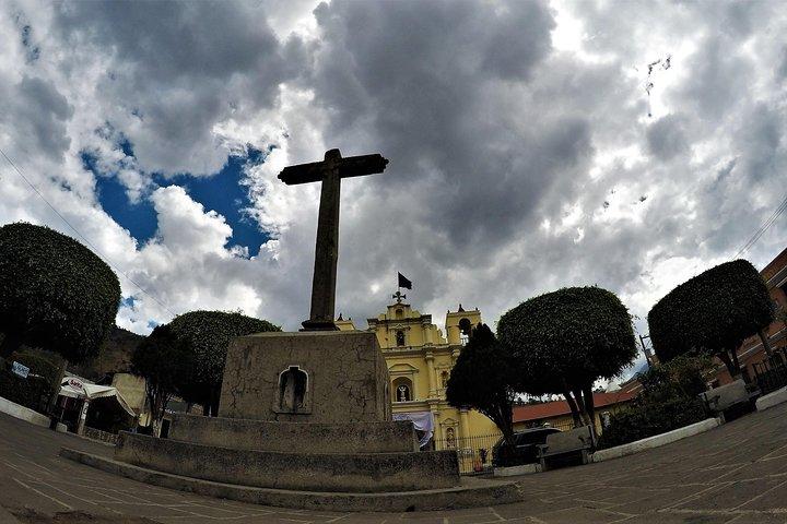 Tour de pueblos alrededor de Antigua Guatemala y Hobitenango