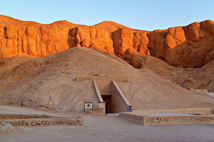 Visita à Cisjordânia em Luxor