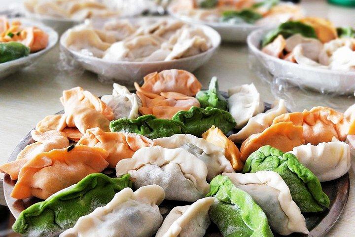 Beijing: Private Dumpling Cooking Class in Local Family