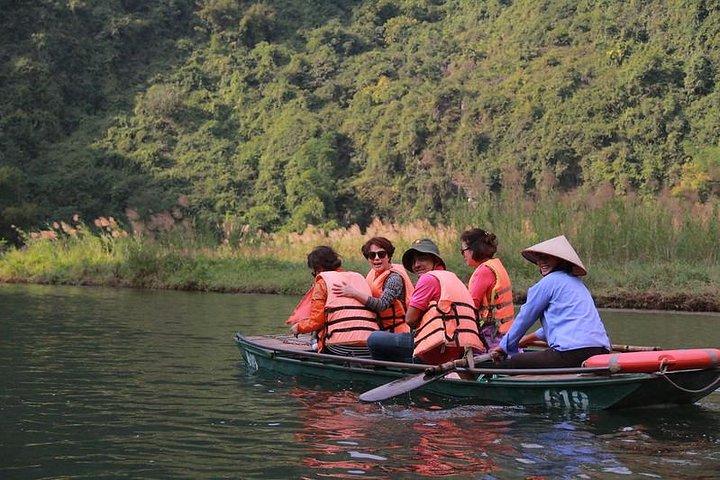 Pagode Bai Dinh - Trang Um Dia Inteiro Eco de Hanói