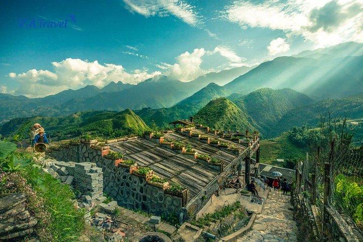 Sapa 2 Dagen 1 Nacht - Overnachting in Hotel 3* Met Uitzicht op de Bergen