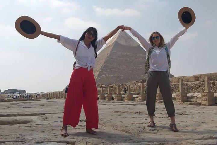 Heldagstur til Giza-pyramiderne, Saqqara, Memphis og Dahshur med frokost og kameltur