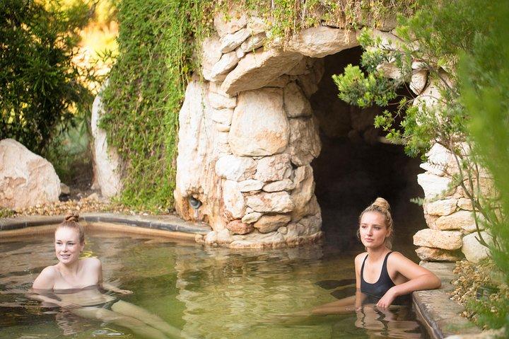 Peninsula Hot Springs Day Trip with Bathing Entry from Melbourne